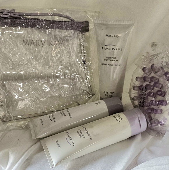 Mary Kay Lot Time Wise / New Vintage Set - Picture 5 of 6